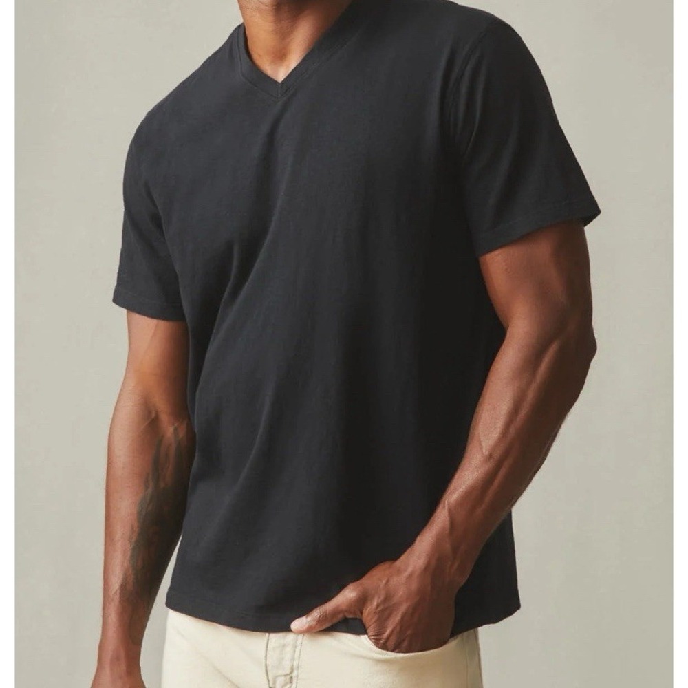 American Giant NWOT Mens 2XL Premium Slub V-Neck Tee T Shirt Black Short Sleeves
